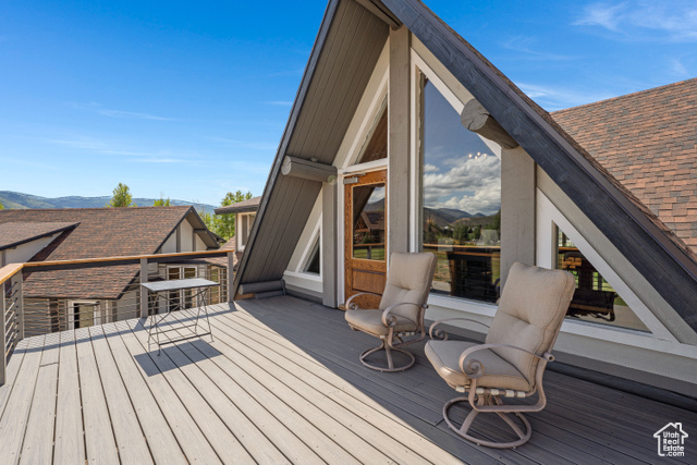 Photo 18 for MLS #2110033 at 5402 N 750 West