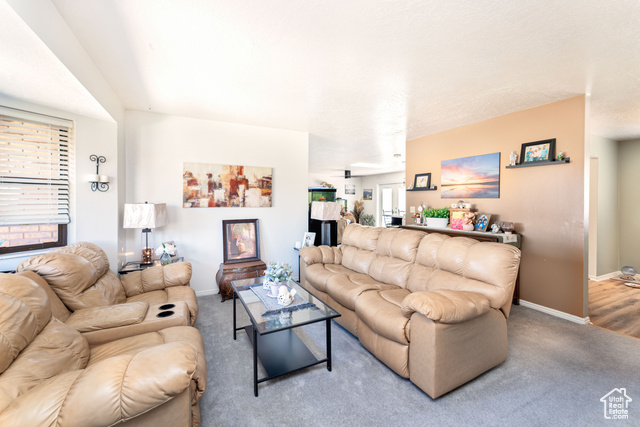 Photo 3 for MLS #2110037 at 4571 W Hillside Dr