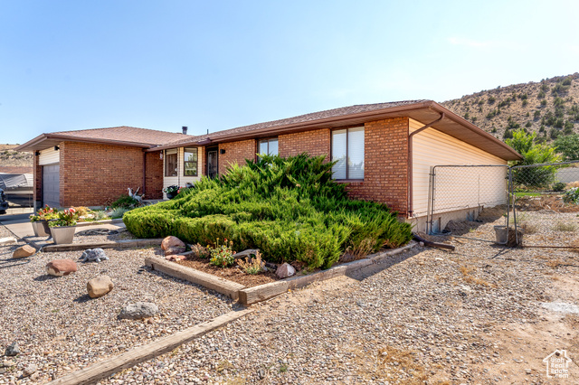 Photo 41 for MLS #2110037 at 4571 W Hillside Dr