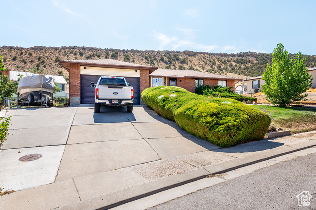 Photo 34 for MLS #2110037 at 4571 W Hillside Dr