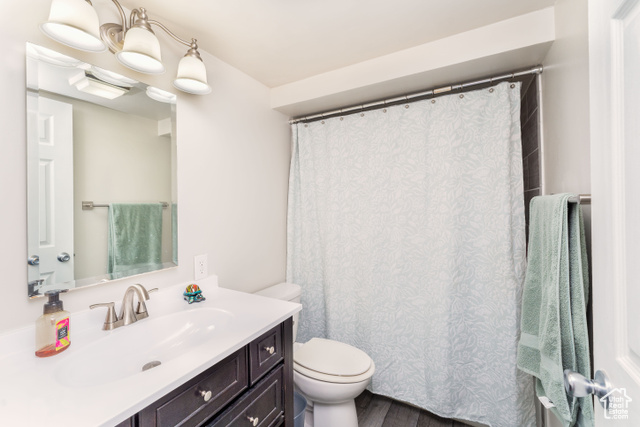 Photo 30 for MLS #2110037 at 4571 W Hillside Dr