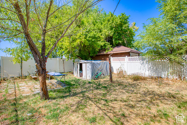 Photo 22 for MLS #2110085 at 3143 Ogden Ave