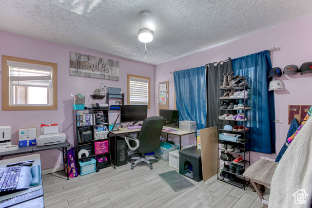 Photo 8 for MLS #2110085 at 3143 Ogden Ave
