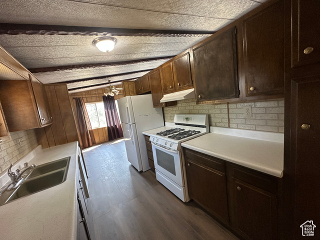 Photo 7 for MLS #2110101 at 185 E Main St
