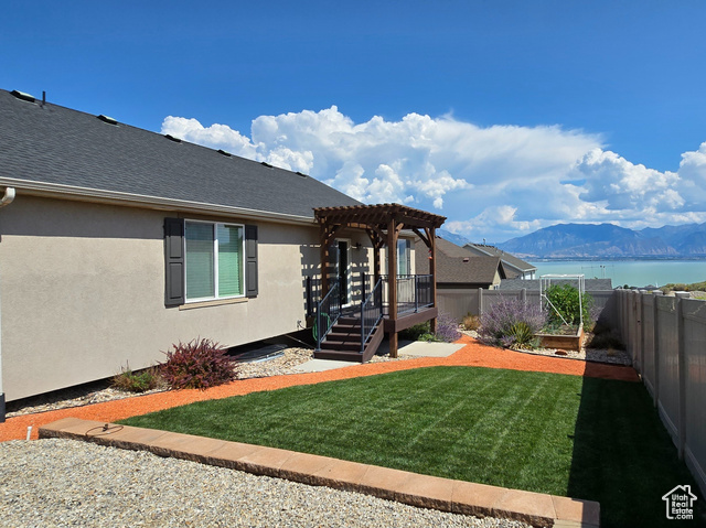 Photo 17 for MLS #2110144 at 203 W Caracara St