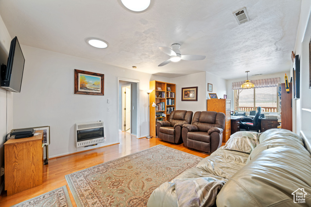Photo 16 for MLS #2110150 at 635 N Cougar Ln