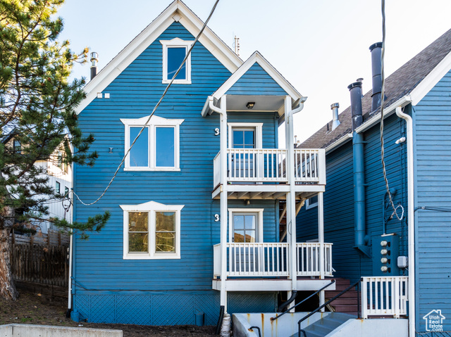 Photo 2 for MLS #2110171 at 1150 Empire Ave #33
