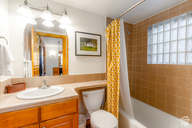 Photo 18 for MLS #2110171 at 1150 Empire Ave #33