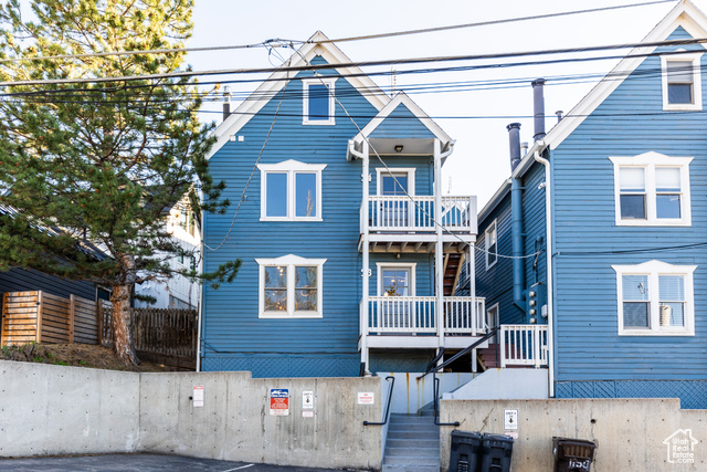 Photo 26 for MLS #2110171 at 1150 Empire Ave #33