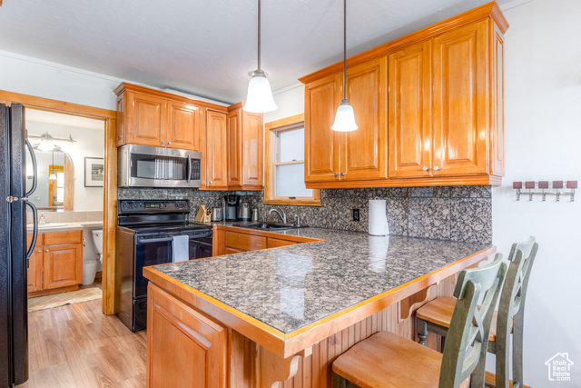 Photo 14 for MLS #2110171 at 1150 Empire Ave #33