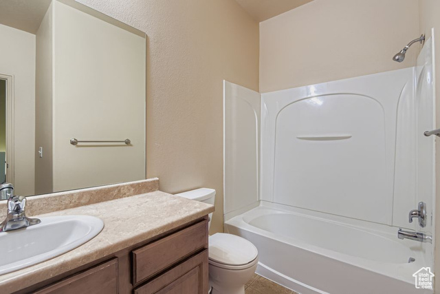 773 W Club Oaks Dr
