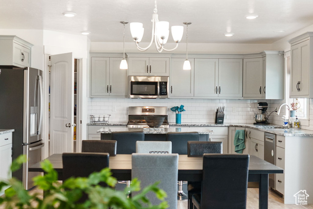 Photo 9 for MLS #2110174 at 267 S 980 East