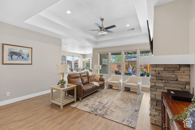 Photo 7 for MLS #2110175 at 871 N Via Del Medio