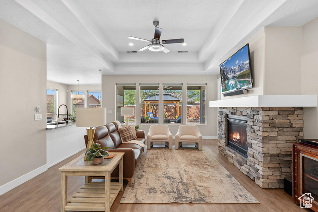 Photo 5 for MLS #2110175 at 871 N Via Del Medio