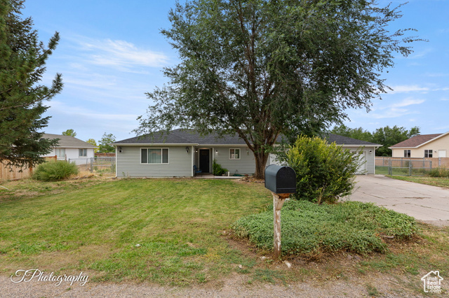 Photo 2 for MLS #2110178 at 4511 N Marshal Trl