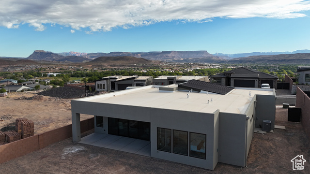 Photo 33 for MLS #2110181 at 580 S 1800 West #16