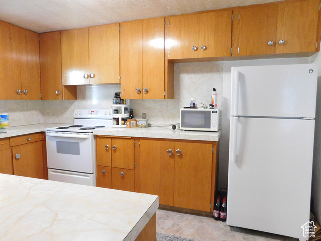 Photo 12 for MLS #2110216 at 1660 W 700 South