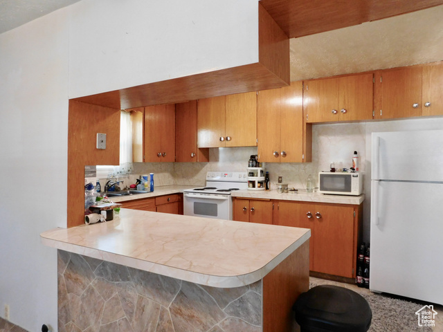 Photo 11 for MLS #2110216 at 1660 W 700 South