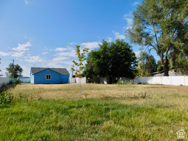 Photo 5 for MLS #2110216 at 1660 W 700 South