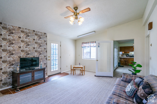 Photo 11 for MLS #2110223 at 3059 Bayberry Cir