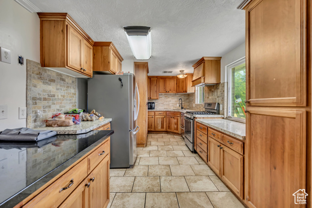 Photo 4 for MLS #2110227 at 1289 S 675 West