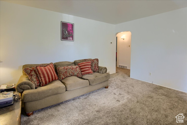 Photo 5 for MLS #2110241 at 4350 W 4835 South