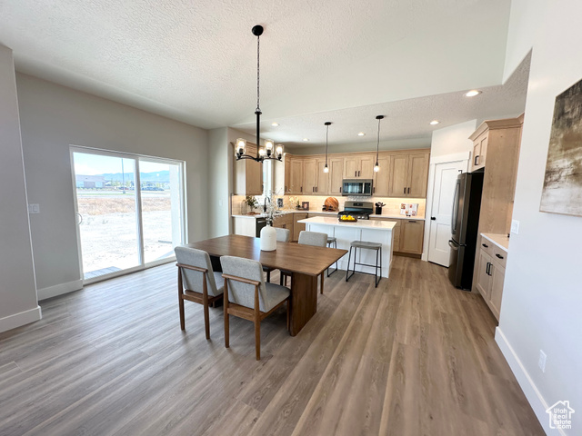 Photo 12 for MLS #2110260 at 634 E Cedar Ct