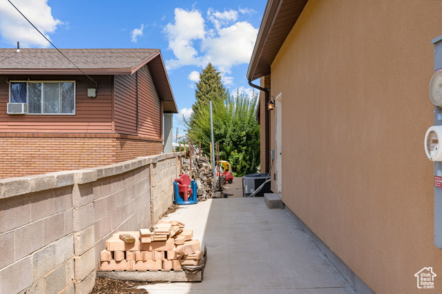 Photo 62 for MLS #2110271 at 525 S Cedarwood Ter