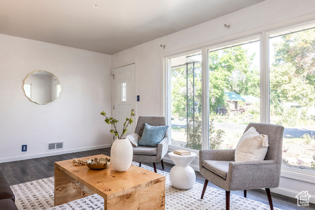 Photo 2 for MLS #2110274 at 669 N Colorado St