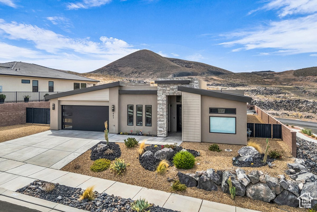 Photo 3 for MLS #2110276 at 662 S 1800 West