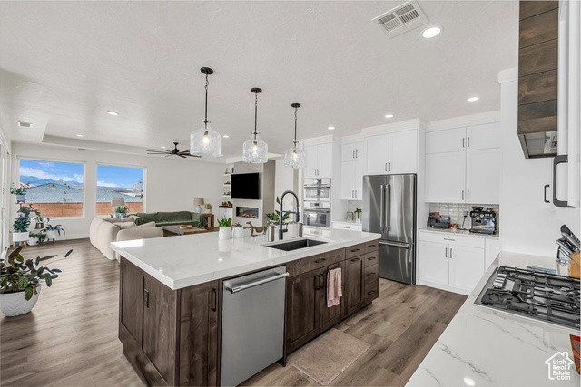 Photo 11 for MLS #2110276 at 662 S 1800 West