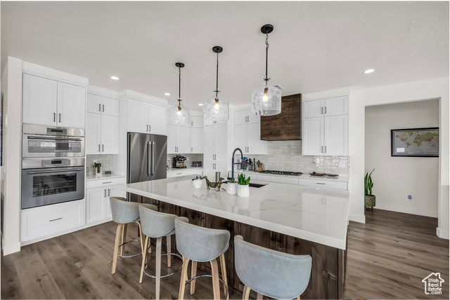 Photo 8 for MLS #2110276 at 662 S 1800 West