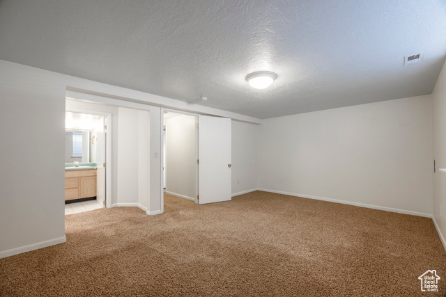 Photo 15 for MLS #2110282 at 1582 E Zenith Ave