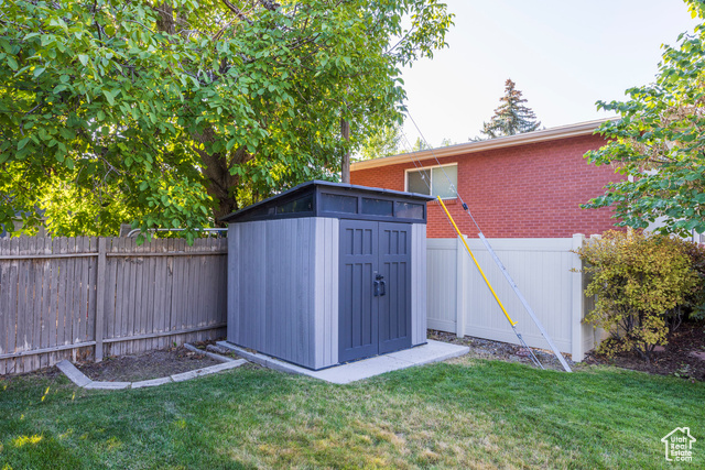 Photo 40 for MLS #2110282 at 1582 E Zenith Ave