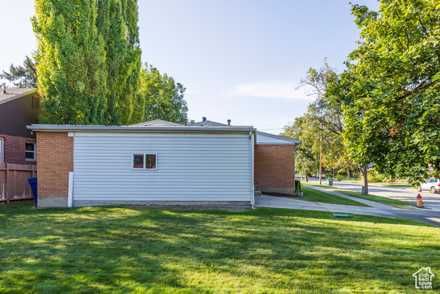 Photo 41 for MLS #2110282 at 1582 E Zenith Ave