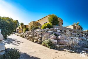 Photo 11 for MLS #2110289 at 2018 E Opal Way