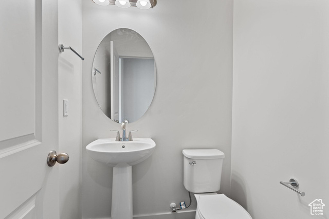 Photo 13 for MLS #2110303 at 6934 W Pointe Cedar Ln #330