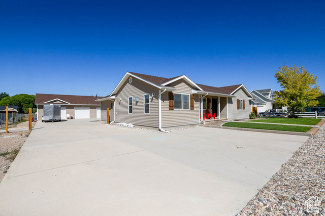 Photo 3 for MLS #2110307 at 4731 Quickdraw Ln