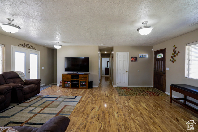Photo 10 for MLS #2110307 at 4731 Quickdraw Ln
