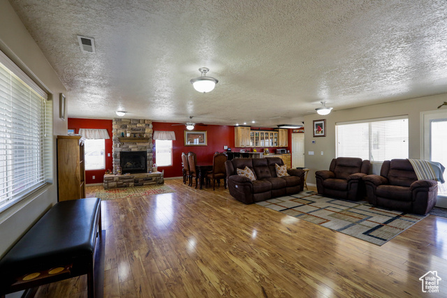 Photo 5 for MLS #2110307 at 4731 Quickdraw Ln
