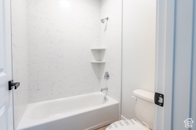 Photo 10 for MLS #2110313 at 1616 W 3125 North #7