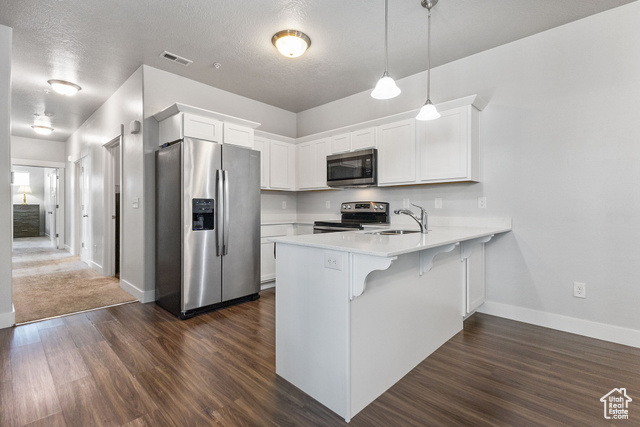 Photo 9 for MLS #2110342 at 1834 W Newcastle Ln #201