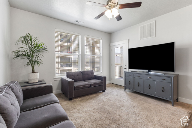 Photo 12 for MLS #2110342 at 1834 W Newcastle Ln #201