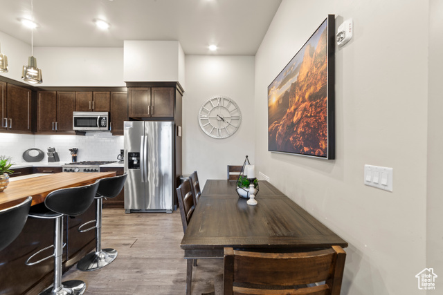 Photo 6 for MLS #2110349 at 2331 Mesa Rd #D-12