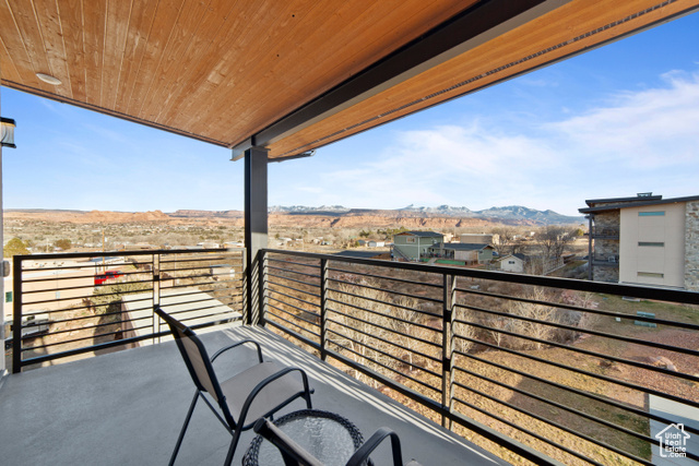 Photo 26 for MLS #2110349 at 2331 Mesa Rd #D-12