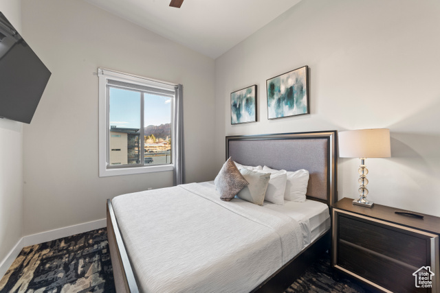 Photo 12 for MLS #2110349 at 2331 Mesa Rd #D-12