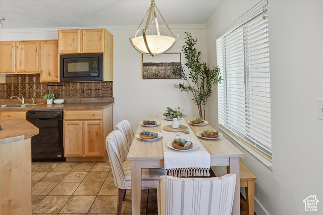 Photo 12 - 619 S Quinn Ct, Ogden UT 84404