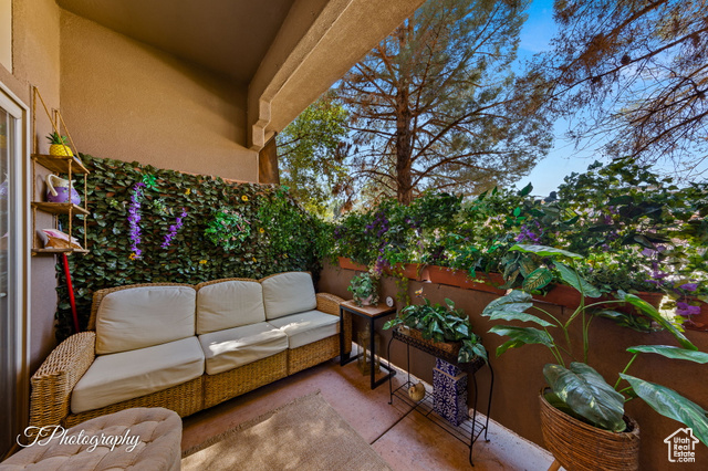 Photo 22 for MLS #2110377 at 340 N Country Ln #66
