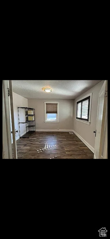 Photo 11 for MLS #2110378 at 866 W Pacific Ave