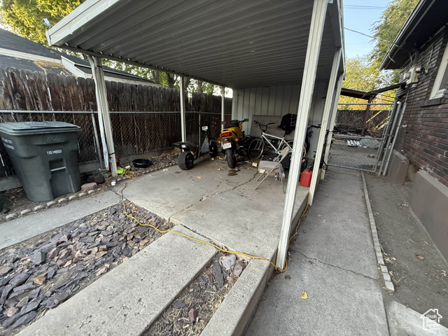 Photo 22 for MLS #2110378 at 866 W Pacific Ave
